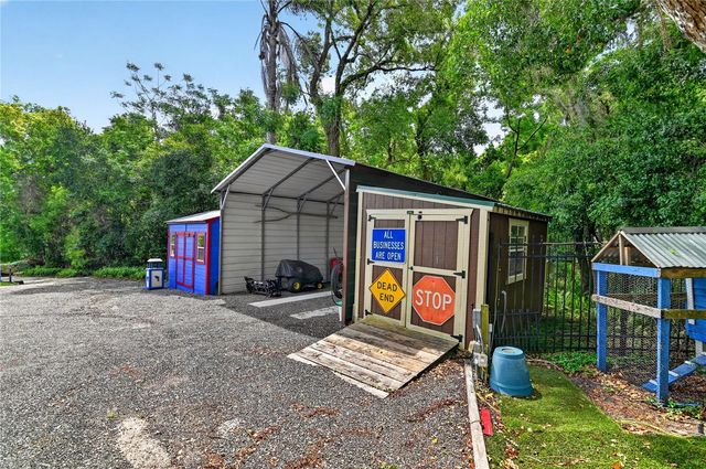 3717 LAUGHLIN ROAD, Zellwood, FL 32798