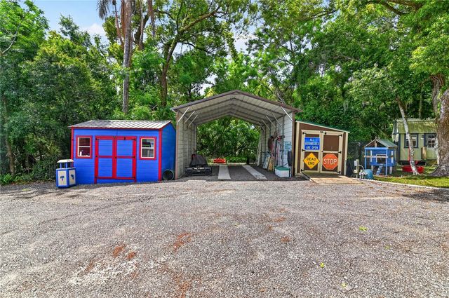 3717 LAUGHLIN ROAD, Zellwood, FL 32798