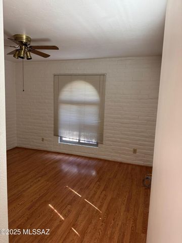 10059 N Oro Place, Tucson, AZ 85737