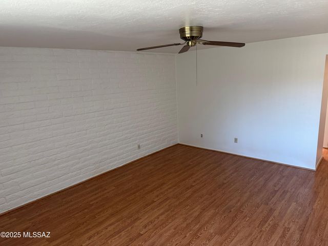 10059 N Oro Place, Tucson, AZ 85737