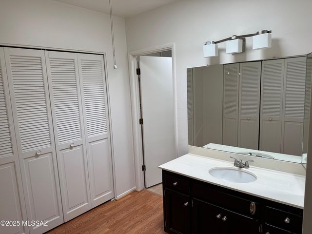 10059 N Oro Place, Tucson, AZ 85737