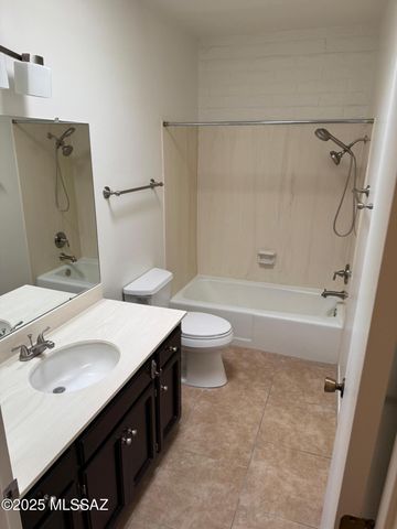 10059 N Oro Place, Tucson, AZ 85737