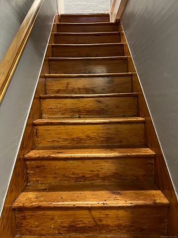 65 Madison Street, Hartford, CT 06106