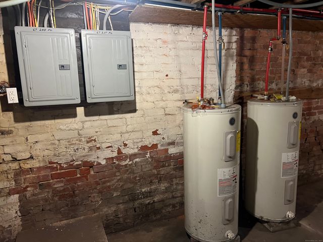 65 Madison Street, Hartford, CT 06106