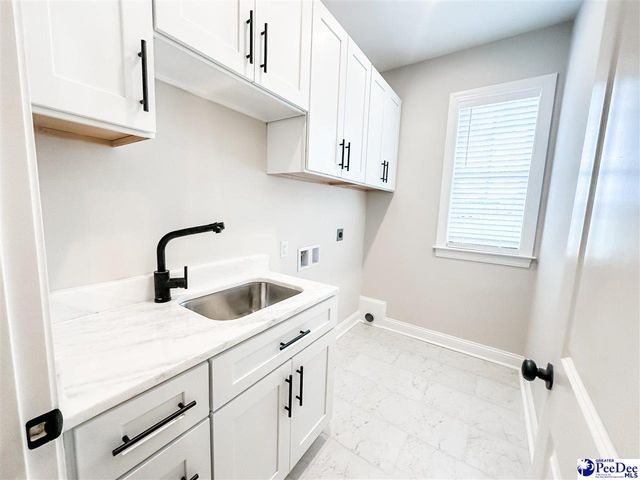 1007 Meredith Dr., Florence, SC 29505
