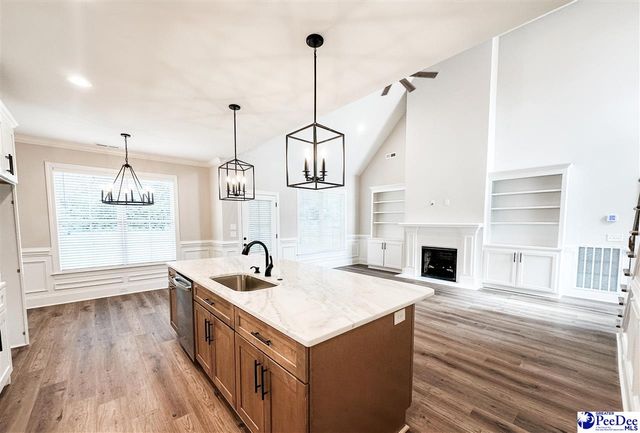 1007 Meredith Dr., Florence, SC 29505