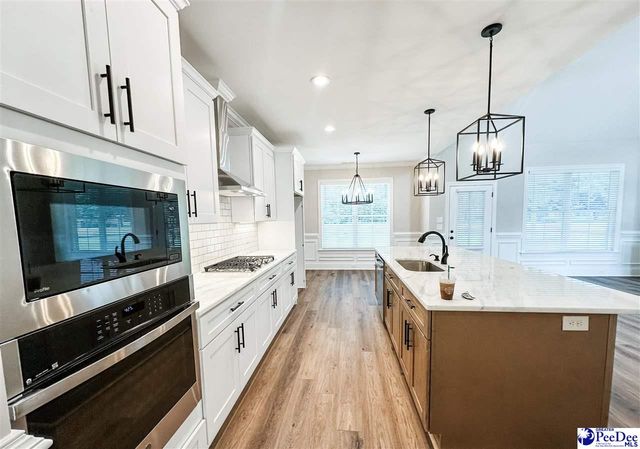 1007 Meredith Dr., Florence, SC 29505