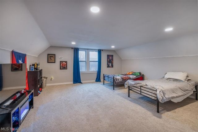 3152 W 68th Street, Cleveland, OH 44102