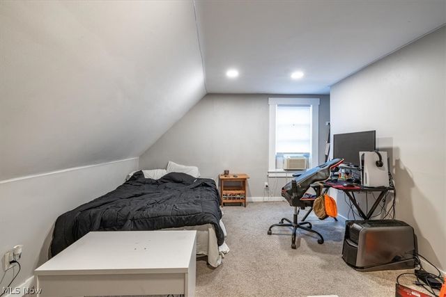 3152 W 68th Street, Cleveland, OH 44102