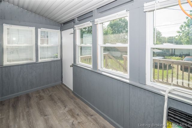 2407 Charlestown Road, New Albany, IN 47150