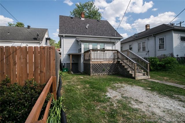 2407 Charlestown Road, New Albany, IN 47150