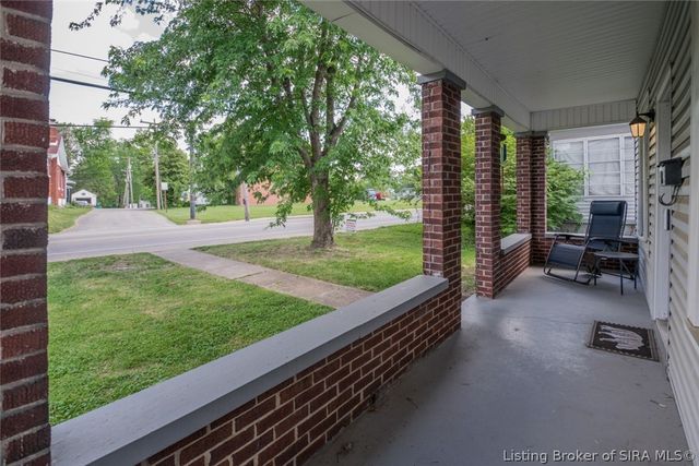 2407 Charlestown Road, New Albany, IN 47150
