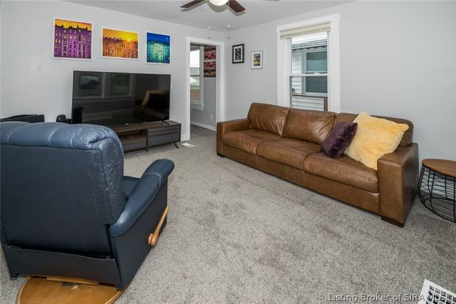 2407 Charlestown Road, New Albany, IN 47150