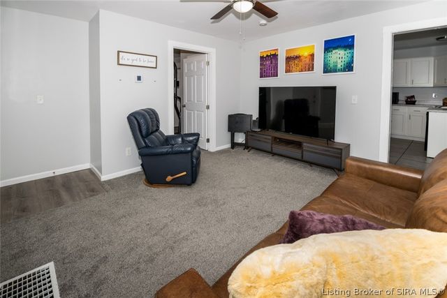 2407 Charlestown Road, New Albany, IN 47150