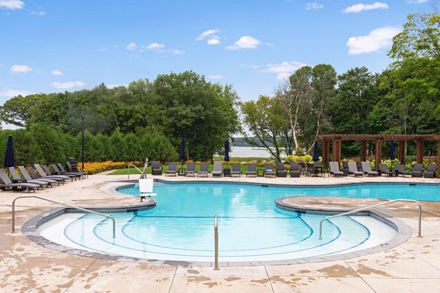 3734 Woodland Cove Parkway, Minnetrista, MN 55331