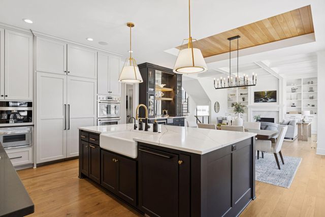 3734 Woodland Cove Parkway, Minnetrista, MN 55331