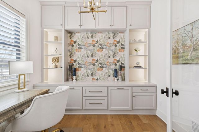 3734 Woodland Cove Parkway, Minnetrista, MN 55331