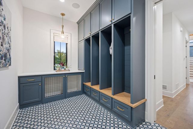 3734 Woodland Cove Parkway, Minnetrista, MN 55331