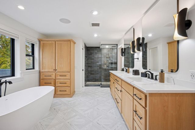 3734 Woodland Cove Parkway, Minnetrista, MN 55331