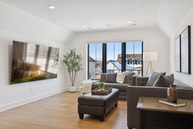 3734 Woodland Cove Parkway, Minnetrista, MN 55331