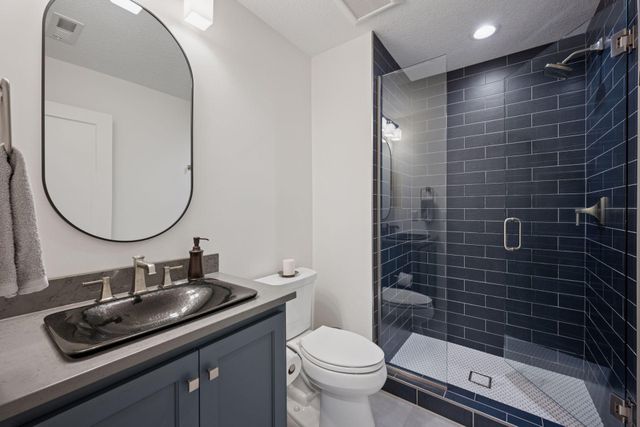 3734 Woodland Cove Parkway, Minnetrista, MN 55331