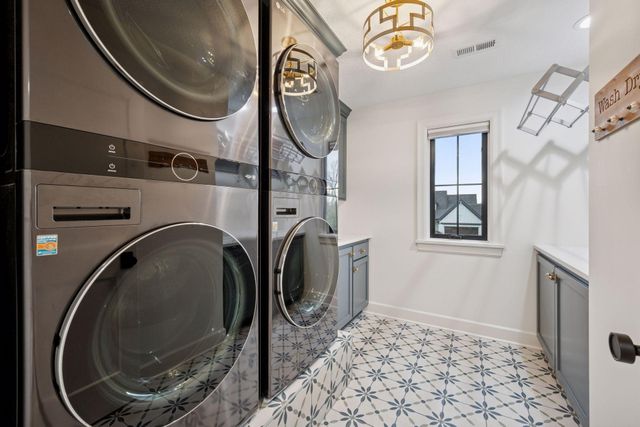 3734 Woodland Cove Parkway, Minnetrista, MN 55331