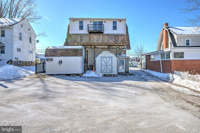 317 W JOHNSON HWY, Norristown, PA 19401