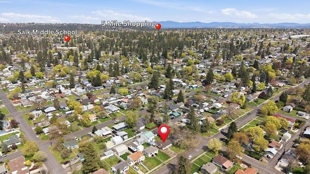 3808 W Rockwell Ave, Spokane, WA 99205