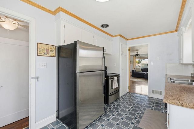 3808 W Rockwell Ave, Spokane, WA 99205