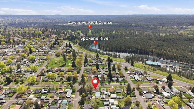 3808 W Rockwell Ave, Spokane, WA 99205