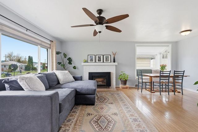 3808 W Rockwell Ave, Spokane, WA 99205