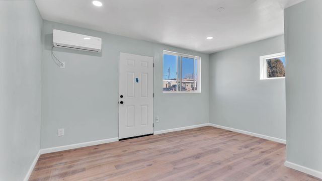 1720 Gerald Avenue SE, Albuquerque, NM 87106