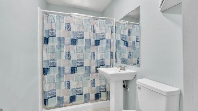 1720 Gerald Avenue SE, Albuquerque, NM 87106