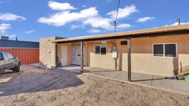 1720 Gerald Avenue SE, Albuquerque, NM 87106