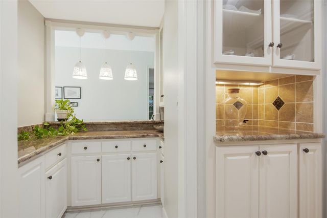 354 Tealwood Drive, Houston, TX 77024