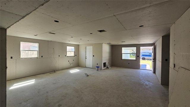 5519 DENVER STREET NE, St Petersburg, FL 33703