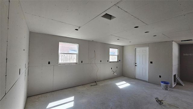 5519 DENVER STREET NE, St Petersburg, FL 33703