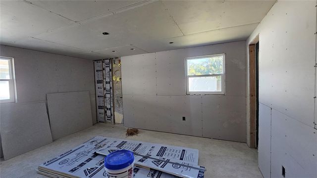 5519 DENVER STREET NE, St Petersburg, FL 33703