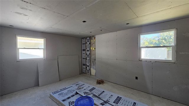 5519 DENVER STREET NE, St Petersburg, FL 33703