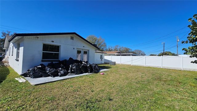 5519 DENVER STREET NE, St Petersburg, FL 33703