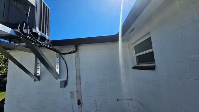5519 DENVER STREET NE, St Petersburg, FL 33703