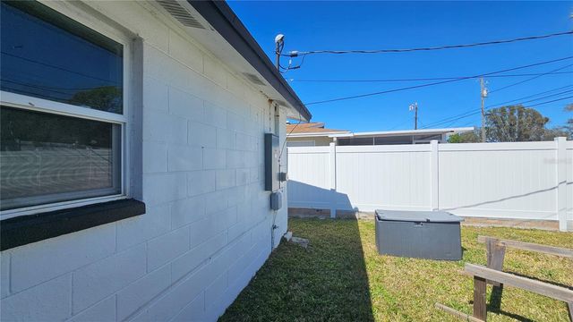 5519 DENVER STREET NE, St Petersburg, FL 33703