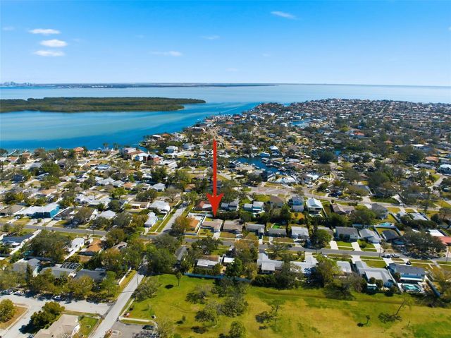 5519 DENVER STREET NE, St Petersburg, FL 33703