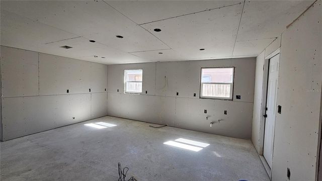 5519 DENVER STREET NE, St Petersburg, FL 33703