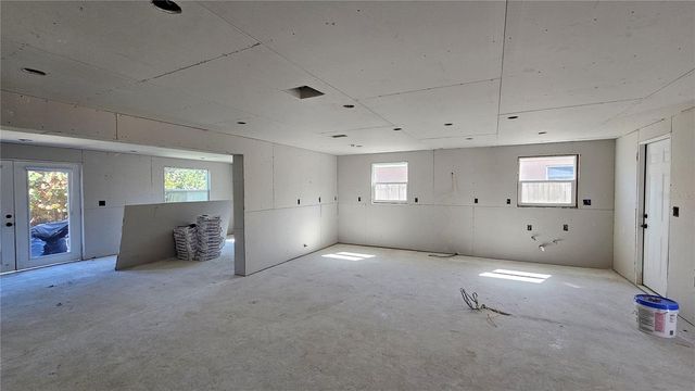 5519 DENVER STREET NE, St Petersburg, FL 33703