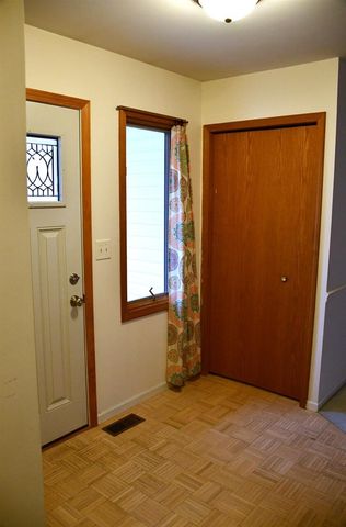 1040 Heritage Drive, Saline, MI 48176