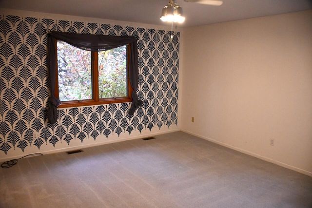 1040 Heritage Drive, Saline, MI 48176