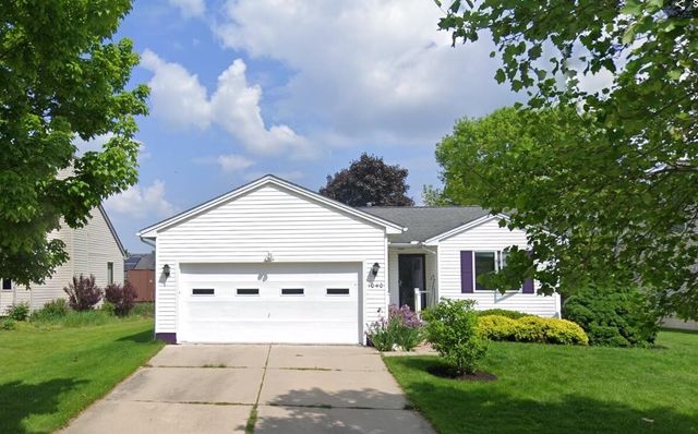 1040 Heritage Drive, Saline, MI 48176