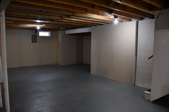 1040 Heritage Drive, Saline, MI 48176