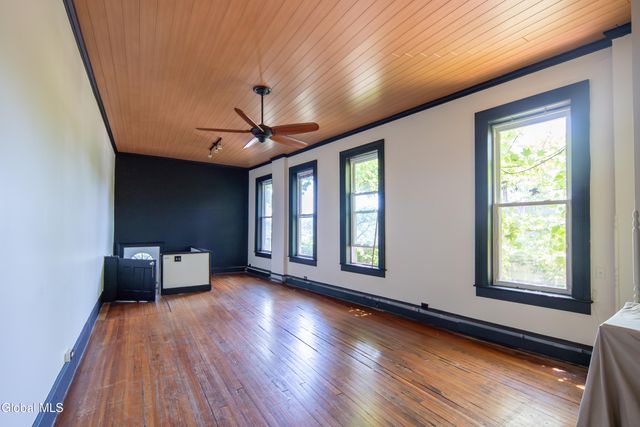 140 Grand Street, Albany, NY 12202